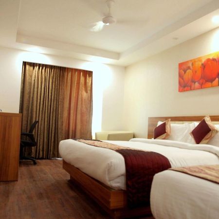 Hotel Le Roi Jammu - Near Jammu Railway Station Exterior foto